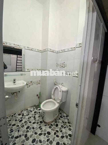 CHO THUÊ PHÒNG TRỌ ĐỐI DIỆN HỌC VIỆN HÀNG KHÔNG
