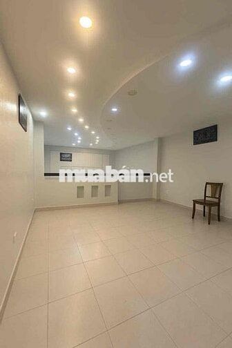 Cho thuê nhà mặt tiền chính chủ ở Tân Phú, thuê dài hạn