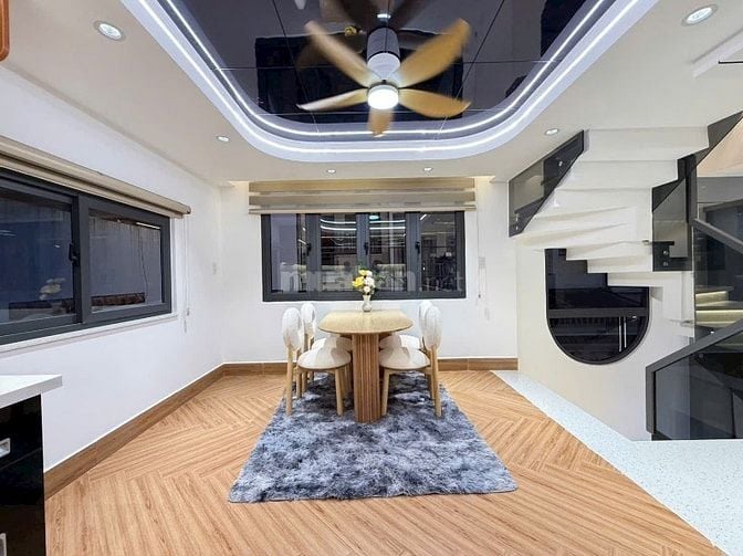 Siêu phẩm 5 Lầu THANG MÁY DT:6x13m góc 2 mặt hẻm xe hơi Phạm V Chiêu