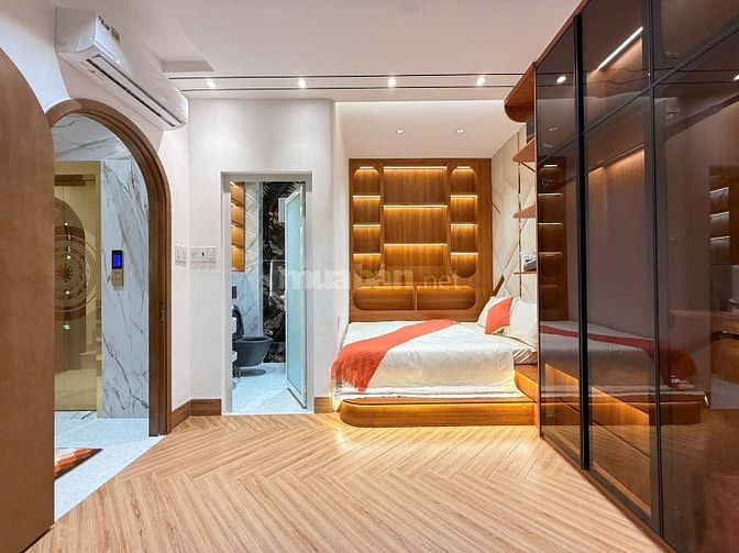 Siêu phẩm 5 Lầu THANG MÁY DT:6x13m góc 2 mặt hẻm xe hơi Phạm V Chiêu