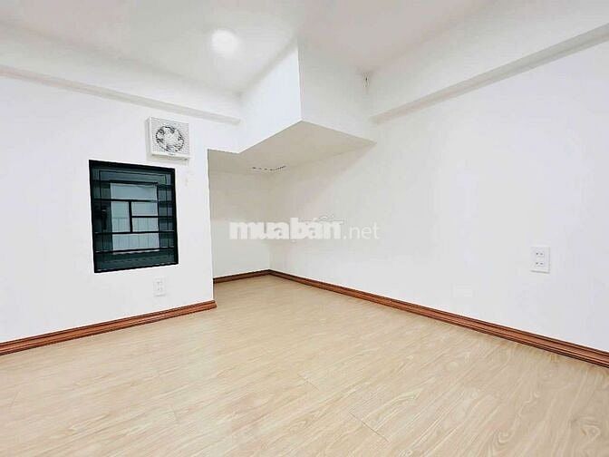DUPLEX GÁC CAO GẦN HUTECH, UTH, UEF, HIU, FTU