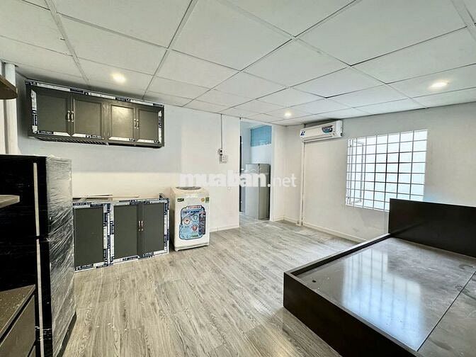 STUIDO FULL NỘI THẤT TRUNG TÂM BÌNH THẠNH CỬA SỔ TRỜI GIÁ RẺ