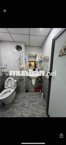 lầu 1- 3pn- chung cư không có phí quản lý