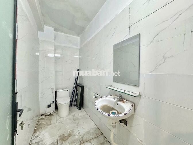 STUIDO FULL NỘI THẤT TRUNG TÂM BÌNH THẠNH CỬA SỔ TRỜI GIÁ RẺ