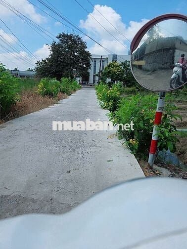 Nhà 94.6m2, 1 trệt 1 lầu, hẻm ô tô, 2 phòng ngủ, cách quốc lộ 30m