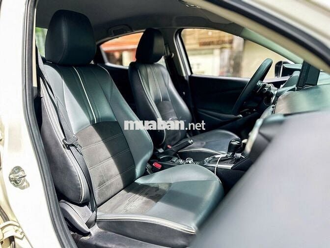 Mazda 2 Luxury – 2020