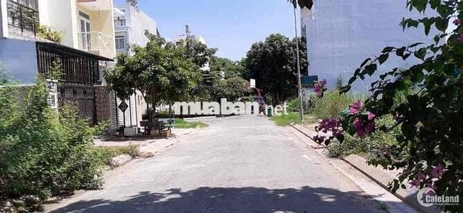 Bán đất 5x20m mặt tiền đường 12m có móng KDC 13E Intresco xã Phong Phú