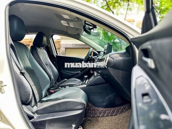 Mazda 2 Luxury – 2020