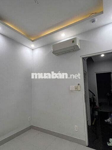 Phòng Quận 3, 10-15 m2, gần chợ Bàn Cờ, an ninh,Thoáng mát, tiện nghi