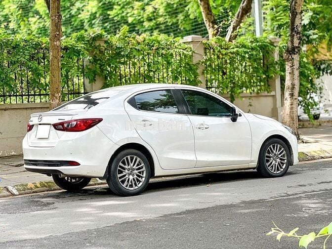 Mazda 2 Luxury – 2020