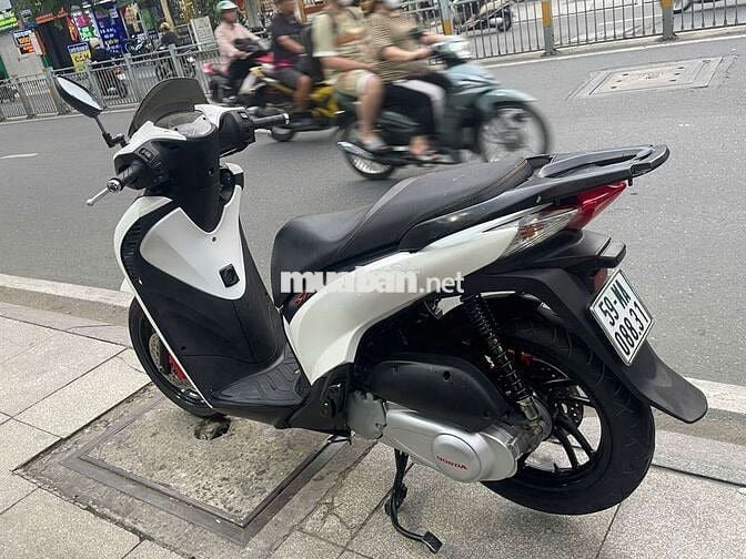 SH 125 full ý 2015 mới 90% Bstp chính chủ
