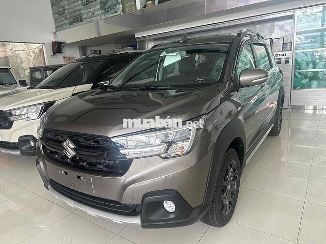 Suzuki XL7 2025 giảm mạnh lên đến 60triệu tiền mặt