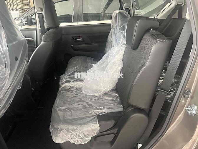 Suzuki XL7 2025 giảm mạnh lên đến 60triệu tiền mặt