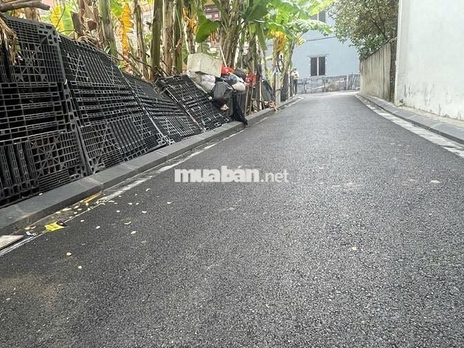 Lô 2mặt tiền, đường nhựa ô tô vào đất, giá quá rẻ.