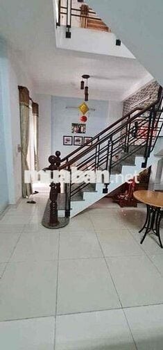 CHO THUÊ NHÀ 1T1L 3PN2WC GẦN CC CHƯƠNG DƯƠNG CÓ SẲN NỘI THẬT