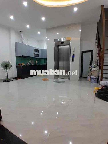 Mậu Lương 40m mt6m 5 tầng thang máy gần phố,ngõ to,an sinh cực đỉnh