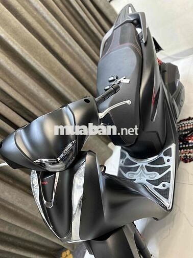 SH 160abs bản thể thao siêu lươt vài ngàn km
