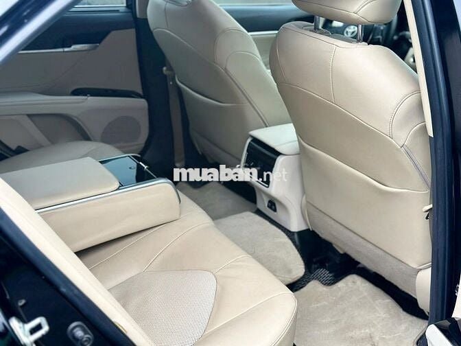 Toyota Camry 2.5Q 2021 cọp zin