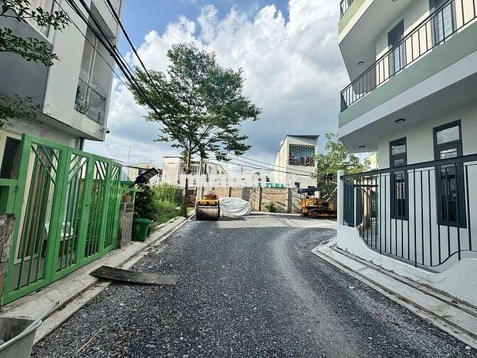 BÁN NHÀ 2 LẦU 845 ĐƯỜNG NGUYỄN BÌNH.NGAY CÔNG AN XÃ, GIÁ 2,6 TỶ