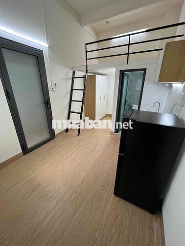 Chính chủ cho thuê phòng ban công mới 100% đường NK sát bv175