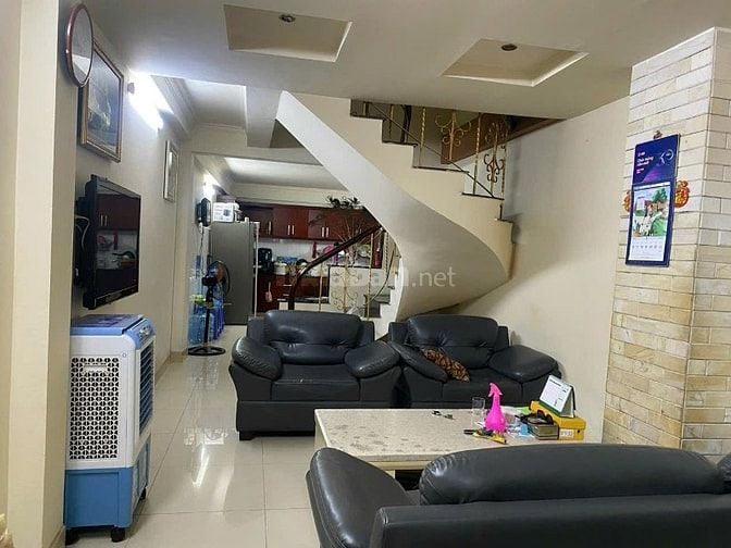 60m2! Bán nhà 5 tầng HXH Nguyễn Trọng Tuyển, P15. Ngay Nguyễn Văn Trỗi