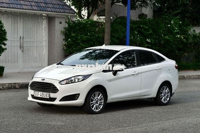 Ford Fiesta 1.5AT 2015 có 11v km xe full bảo dưỡng