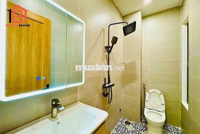 🔴🆘 Nhà quận Liên Chiểu 🆘 DT 80m kiệt ô tô sau lưng trường ĐH Sư Phạm