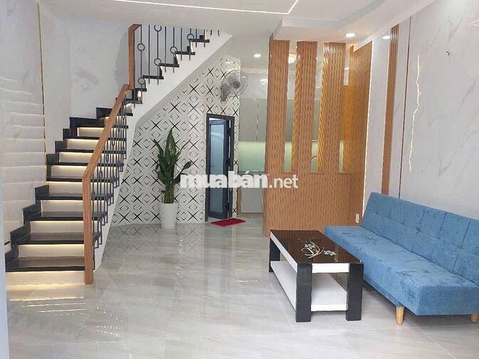 BÁN NHÀ NGAY TRUNG TÂM GÒ VẤP GẦN SIÊU THỊ TRƯỜNG HỌC BỆNH VIỆN