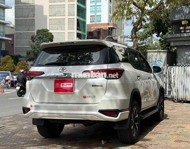 FORTUNER 2.7V Máy Xăng AT bản TRD