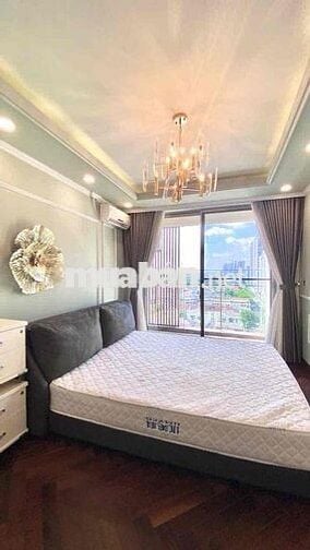 Cho thuê Midtown M5 The Grande 2PN 88m²,Full nội thất, có ô xe