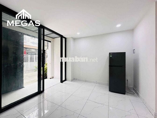 🤩TRỐNG KIOT MẶT TIỀN HẺM XE HƠI THUẬN TIỆN KINH DOANH NAIL, SPA, ONL🤩
