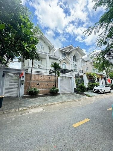 Bán biệt thự đẹp giá rẻ khu vip tại An Phú An Khánh Q2, vị trí đắc địa