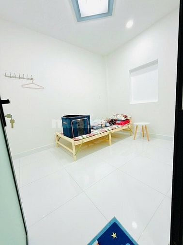 3ty080 Nhà mới 1 lầu ở liền p12Q8 4,4 x 5,4 SHR hoàn công đủ