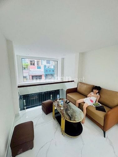 Bán nhà MT 181 Nhật Tảo, P8, Q10. DT 3x10m, trệt, lửng, 2 lầu, ST, 5P