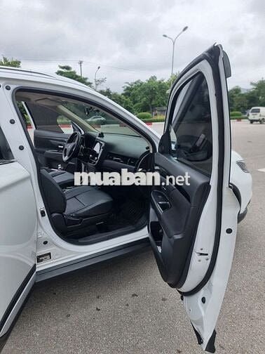 Misubishi Outlander 2.0-2021 CVT