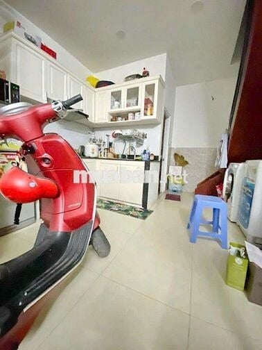 NHÀ LÔ NHÌ - Kế NGUYỄN THỊ THẬP - LOTTE MART- SỔ NỞ HẬU 4M- NHỈNH 3 TỶ