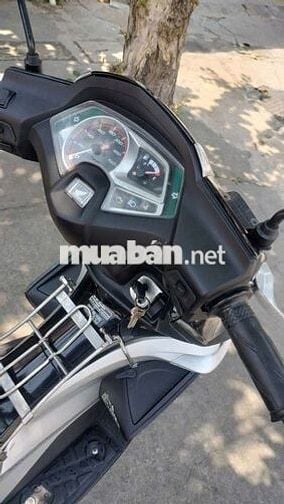 Ab Fi 2010 máy móc zin êm áo đẹp bs76
