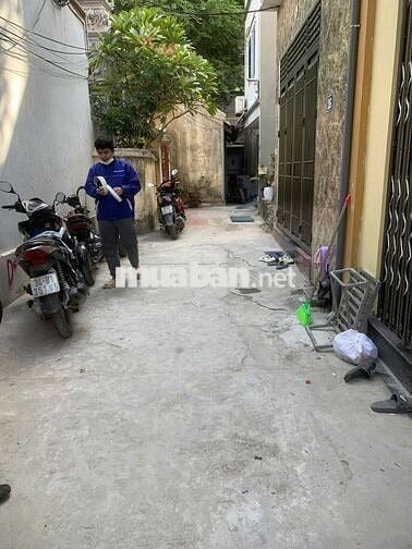 Cần bán đất thổ cư Lai Xá, Kim Chung đối diện Đại Học Thành Đô