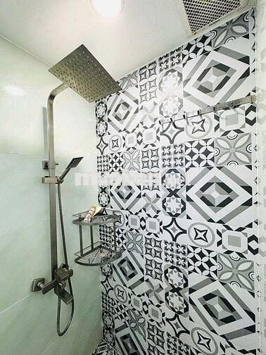 CĂN HỘ FULL NỘI THẤT CỬA SỔ TRỜI 30m2 - Thang Máy