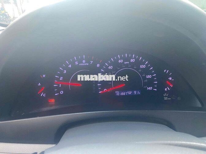 Toyota Camry 2009 - 120000 km