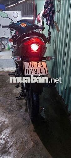 exciter 50cc không cần bằng lái,bán cả 2 dàn áo