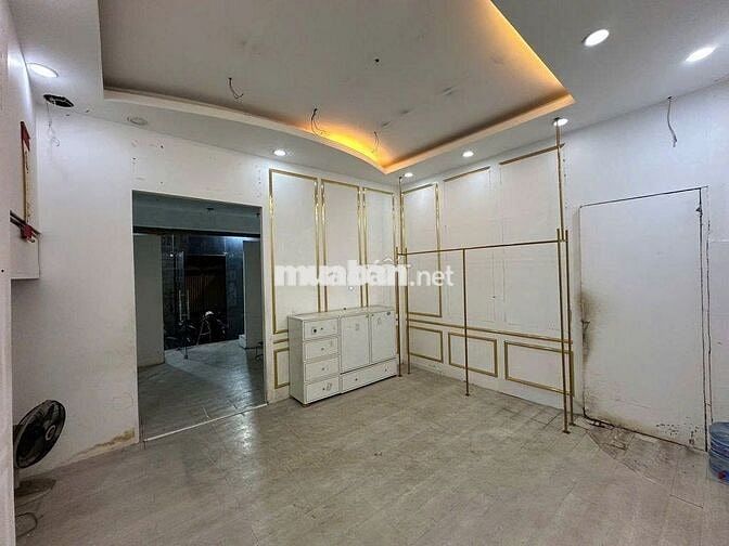 CHO THUÊ MẶT BẰNG NGUYỄN THƯỢNG HIỀN PHƯỜNG 5 QUẬN 3