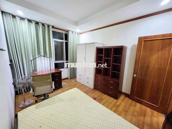 Căn hộ 130m2 3PN Phú Hoàng Anh