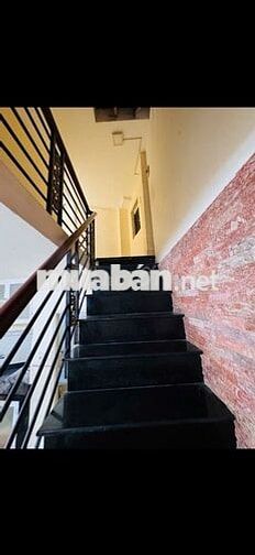 Nhà đẹp 2 lầu hẻm đường số 4 Cu Xa Đô Thành