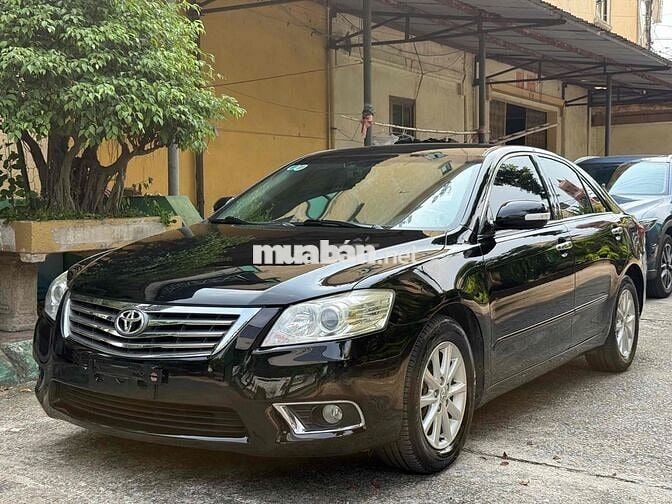 Toyota Camry 2010 2.0E - 170000 km