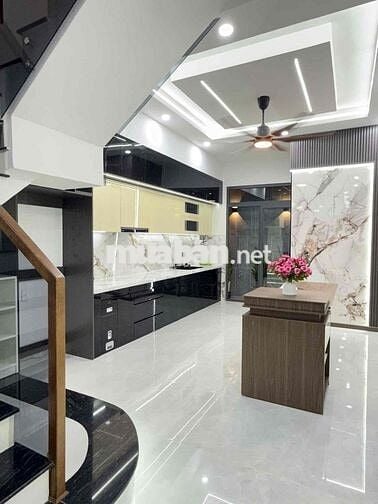 BÁN NHÀ PHỐ MỚI HIỆN ĐẠI GẦN CHỢ PHÚ PHONG BÌNH CHUẨN BÌNH DƯƠNG