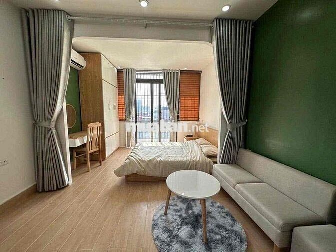 CHO THUÊ PHÒNG BAN CÔNG 35m2 QUẬN 100