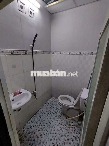 CHO THUÊ NHÀ MẶT TIỀN 193 NGUYỄN OANH