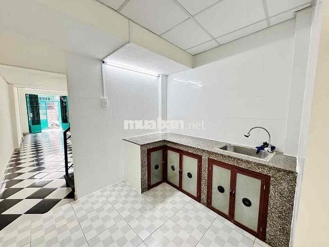 Cần Bán Nhà Thống Nhất-48m2-2 tầng-2PN-2 bước ra tới Lotte-Hẻm Ô tô