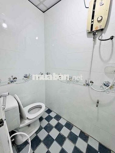 Cần Bán Nhà Thống Nhất-48m2-2 tầng-2PN-2 bước ra tới Lotte-Hẻm Ô tô